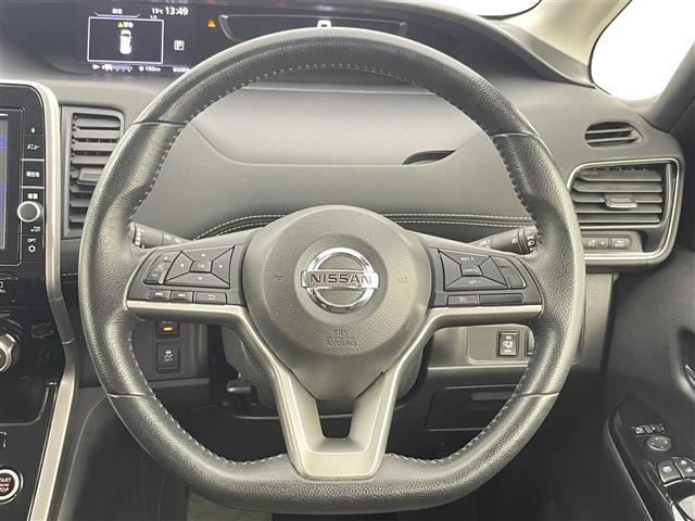 セレナ ハイウェイスターG 禁煙車 純正9型ナビ フルセグTV BT CD DVD 後席モニター 全周囲カメラ 両側電動スライドドア 車線逸脱警報 クルーズコントロール 衝突軽減システム ETC LEDヘッドライト フォグランプ(17枚目)