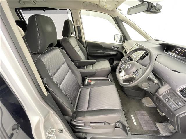 セレナ ｅ－パワー　ハイウェイスターＶ　禁煙車　エマージェンシーブレーキ　プロパイロット　両側電動ドア　フリップダウンモニター　純正１０インチメモリビ　アラウンドビューモニター　純正１６インチＡＷ　ＬＥＤヘッドライト　革巻きステアリング（27枚目）