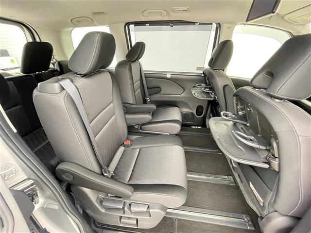 セレナ ｅ－パワー　ハイウェイスターＶ　禁煙車　エマージェンシーブレーキ　プロパイロット　両側電動ドア　フリップダウンモニター　純正１０インチメモリビ　アラウンドビューモニター　純正１６インチＡＷ　ＬＥＤヘッドライト　革巻きステアリング（28枚目）