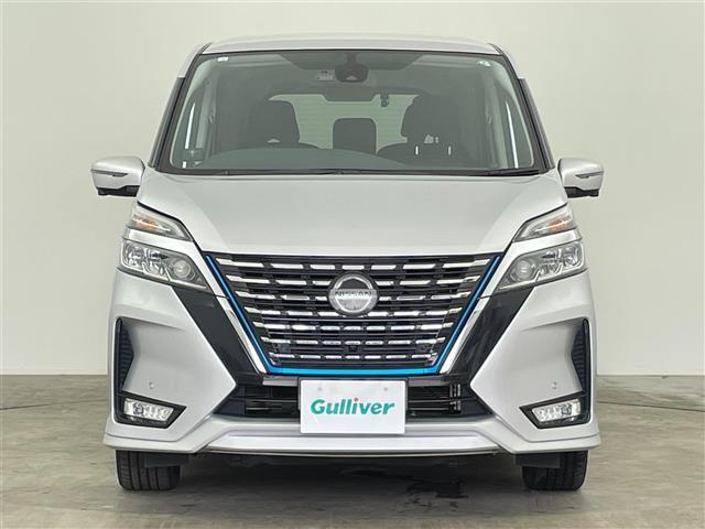 セレナ ｅ－パワー　ハイウェイスターＶ　禁煙車　エマージェンシーブレーキ　プロパイロット　両側電動ドア　フリップダウンモニター　純正１０インチメモリビ　アラウンドビューモニター　純正１６インチＡＷ　ＬＥＤヘッドライト　革巻きステアリング（33枚目）