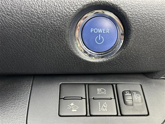 シエンタ ハイブリッド　ファンベースＧ　グランパー　禁煙車　両側電動ドア　フリップダウンモニター　トヨタセーフティセンス　クルーズコントロール　純正メモリナビ　Ｂｌｕｅｔｏｏｔｈ　フルセグＴＶ　バックカメラ　革巻きステアリング　ＬＥＤヘッドライト（8枚目）
