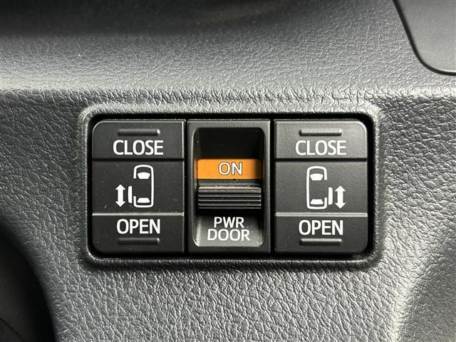 シエンタ ハイブリッド　ファンベースＧ　グランパー　禁煙車　両側電動ドア　フリップダウンモニター　トヨタセーフティセンス　クルーズコントロール　純正メモリナビ　Ｂｌｕｅｔｏｏｔｈ　フルセグＴＶ　バックカメラ　革巻きステアリング　ＬＥＤヘッドライト（9枚目）