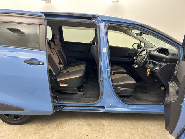 シエンタ ハイブリッド　ファンベースＧ　グランパー　禁煙車　両側電動ドア　フリップダウンモニター　トヨタセーフティセンス　クルーズコントロール　純正メモリナビ　Ｂｌｕｅｔｏｏｔｈ　フルセグＴＶ　バックカメラ　革巻きステアリング　ＬＥＤヘッドライト（46枚目）