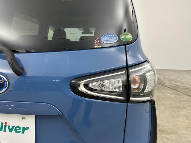 シエンタ ハイブリッド　ファンベースＧ　グランパー　禁煙車　両側電動ドア　フリップダウンモニター　トヨタセーフティセンス　クルーズコントロール　純正メモリナビ　Ｂｌｕｅｔｏｏｔｈ　フルセグＴＶ　バックカメラ　革巻きステアリング　ＬＥＤヘッドライト（77枚目）