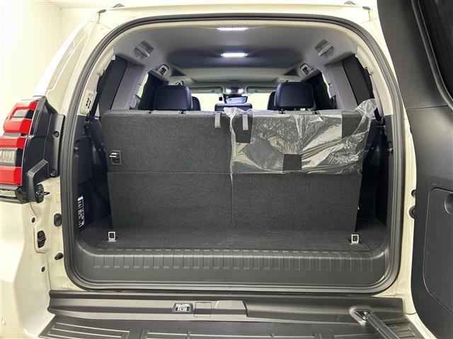 ランドクルーザープラド ＴＸ　Ｌパッケージ　マットブラックエディション　禁煙　４ＷＤ　ディーゼル　サンルーフ　純正９型ディスプレイオーディオ　フルセグＴＶ　Ｂｌｕｅｔｏｏｔｈ　全周囲カメラ　レーダークルーズコントロール　ブラインドスポットモニター　パワーシート　ＥＴＣ（29枚目）