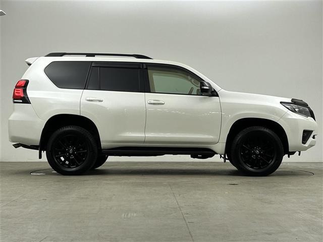 ランドクルーザープラド ＴＸ　Ｌパッケージ　マットブラックエディション　禁煙　４ＷＤ　ディーゼル　サンルーフ　純正９型ディスプレイオーディオ　フルセグＴＶ　Ｂｌｕｅｔｏｏｔｈ　全周囲カメラ　レーダークルーズコントロール　ブラインドスポットモニター　パワーシート　ＥＴＣ（41枚目）
