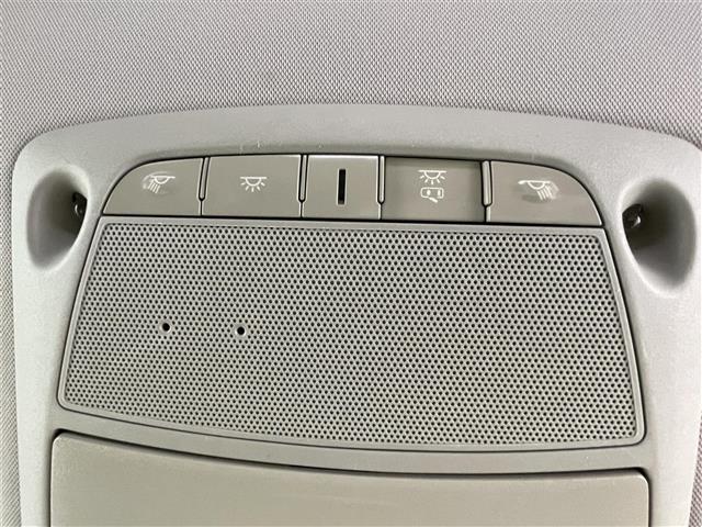 エクストレイル ２０Ｘｉ　禁煙車　純正９インチメモリナビ　フルセグＴＶ　カプロンシート　Ｂｌｕｅｔｏｏｔｈ　エマージェンシーブレーキ　プロパイロット　アラウンドビューモニター　パワーバックドア　コーナーセンサー　防水シート（8枚目）