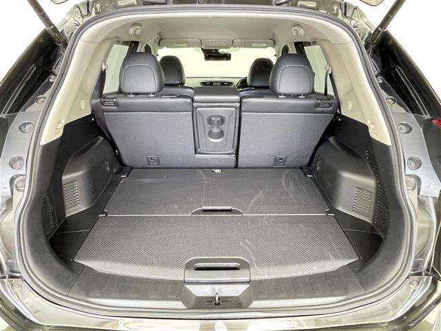 エクストレイル ２０Ｘｉ　禁煙車　純正９インチメモリナビ　フルセグＴＶ　カプロンシート　Ｂｌｕｅｔｏｏｔｈ　エマージェンシーブレーキ　プロパイロット　アラウンドビューモニター　パワーバックドア　コーナーセンサー　防水シート（30枚目）