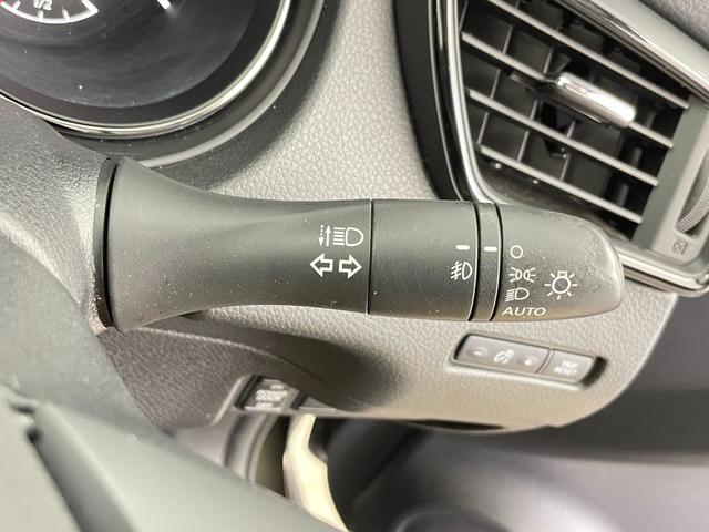 エクストレイル ２０Ｘｉ　禁煙車　純正９インチメモリナビ　フルセグＴＶ　カプロンシート　Ｂｌｕｅｔｏｏｔｈ　エマージェンシーブレーキ　プロパイロット　アラウンドビューモニター　パワーバックドア　コーナーセンサー　防水シート（53枚目）