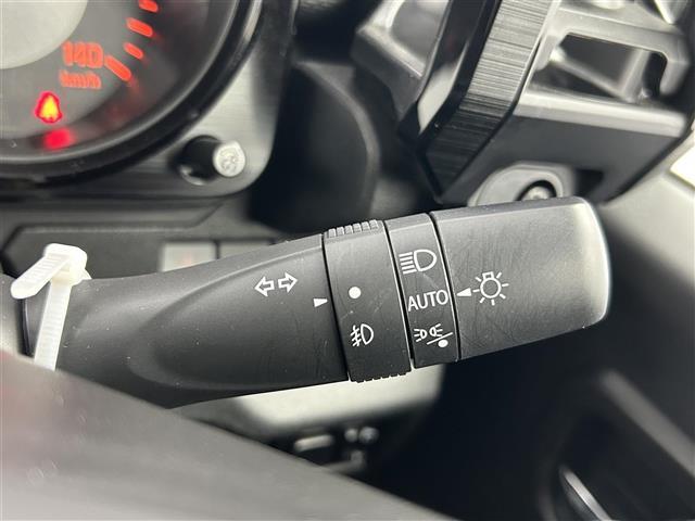 店頭在庫以外にも全国約４万台※の在庫から、ぴったりな１台をご提案します！※２０２３年１０月現在の在庫台数です。売約済の可能性があります。