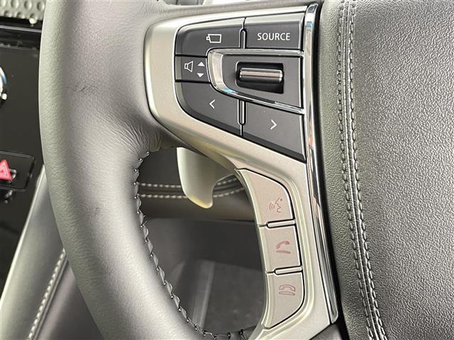 デリカD:5 シャモニー 禁煙車 パートタイム4WD 両側電動スライドドア 衝突軽減ブレーキ 全方位カメラ シートヒーター レーダークルーズコントロール ハーフレザーシート LEDヘッドライト 電動バックドア オートハイビーム(17枚目)