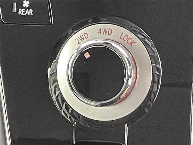 デリカD:5 シャモニー 禁煙車 パートタイム4WD 両側電動スライドドア 衝突軽減ブレーキ 全方位カメラ シートヒーター レーダークルーズコントロール ハーフレザーシート LEDヘッドライト 電動バックドア オートハイビーム(20枚目)