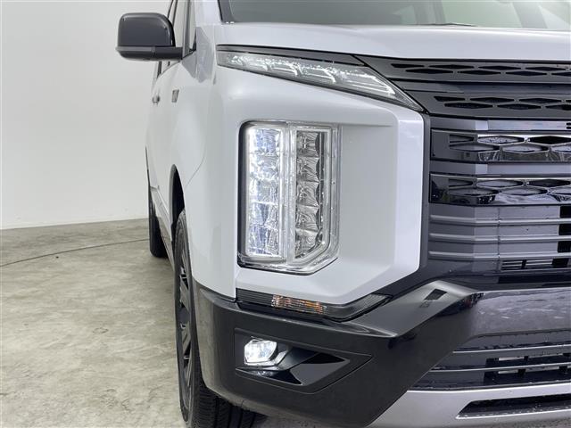 デリカD:5 シャモニー 禁煙車 パートタイム4WD 両側電動スライドドア 衝突軽減ブレーキ 全方位カメラ シートヒーター レーダークルーズコントロール ハーフレザーシート LEDヘッドライト 電動バックドア オートハイビーム(40枚目)