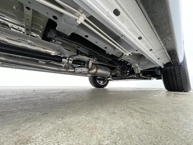 デリカD:5 シャモニー 禁煙車 パートタイム4WD 両側電動スライドドア 衝突軽減ブレーキ 全方位カメラ シートヒーター レーダークルーズコントロール ハーフレザーシート LEDヘッドライト 電動バックドア オートハイビーム(70枚目)