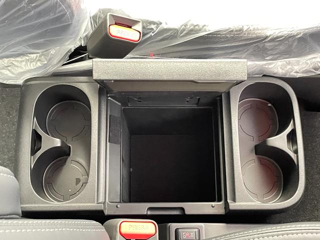 デリカD:5 シャモニー 禁煙車 パートタイム4WD 両側電動スライドドア 衝突軽減ブレーキ 全方位カメラ シートヒーター レーダークルーズコントロール ハーフレザーシート LEDヘッドライト 電動バックドア オートハイビーム(76枚目)