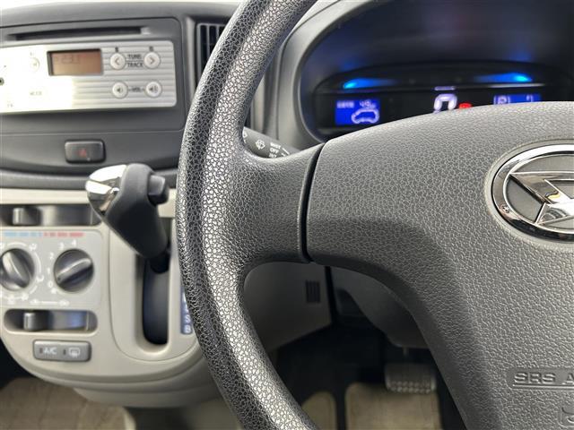 ミライース X メモリアルエディション 禁煙車 リモコンキー ドアバイザー エコアイドル 純正14インチアルミホイール 電動格納ミラー 社外フロアマット(5枚目)