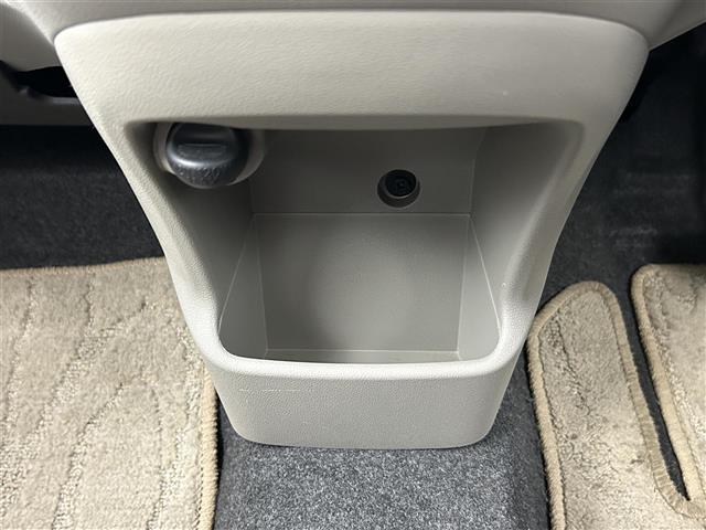 ミライース X メモリアルエディション 禁煙車 リモコンキー ドアバイザー エコアイドル 純正14インチアルミホイール 電動格納ミラー 社外フロアマット(19枚目)