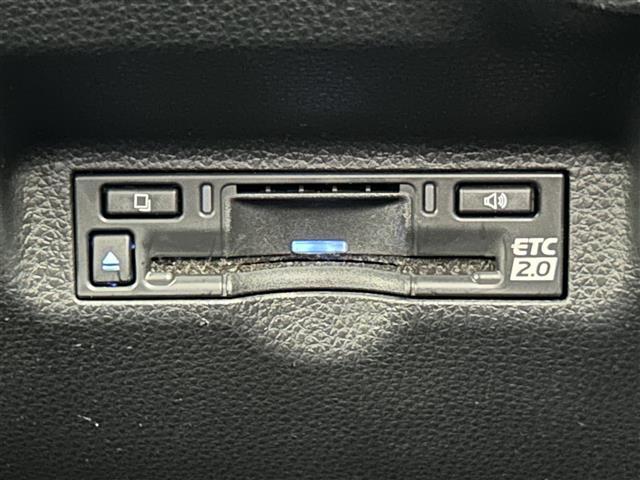 シエンタ Z 禁煙 純正10型ディスプレイナビ フルセグTV 全方位カメラ 両側パワースライドドア ブラインドスポットモニター レーダークルーズコントロール LEDオートライト セーフティセンス スマートキー(9枚目)