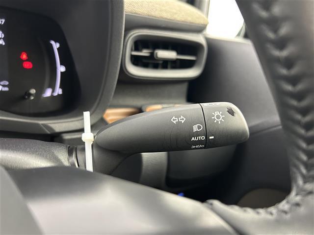 シエンタ Z 禁煙 純正10型ディスプレイナビ フルセグTV 全方位カメラ 両側パワースライドドア ブラインドスポットモニター レーダークルーズコントロール LEDオートライト セーフティセンス スマートキー(14枚目)