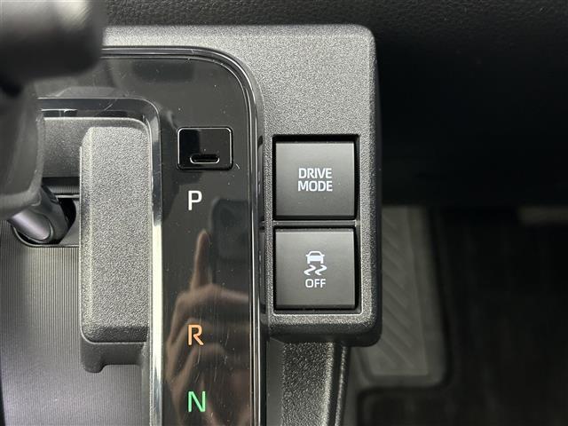 シエンタ Z 禁煙 純正10型ディスプレイナビ フルセグTV 全方位カメラ 両側パワースライドドア ブラインドスポットモニター レーダークルーズコントロール LEDオートライト セーフティセンス スマートキー(19枚目)