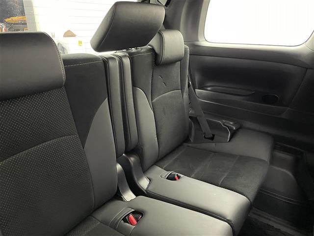 気になる車はすぐにお問い合わせください！画面右側の００６６から始まる無料ダイヤルからお問い合わせ下さい！専門スタッフがお車のご質問にお答えいたします！