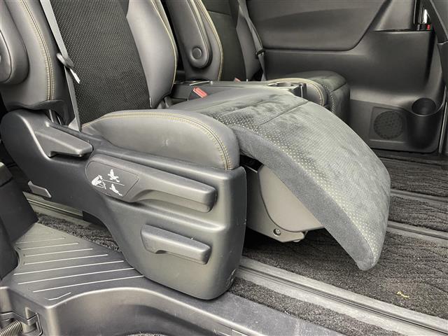 店頭販売もしておりますので、先に在庫が無くなってしまうこともございます。気になる車はまずはお問い合わせください！