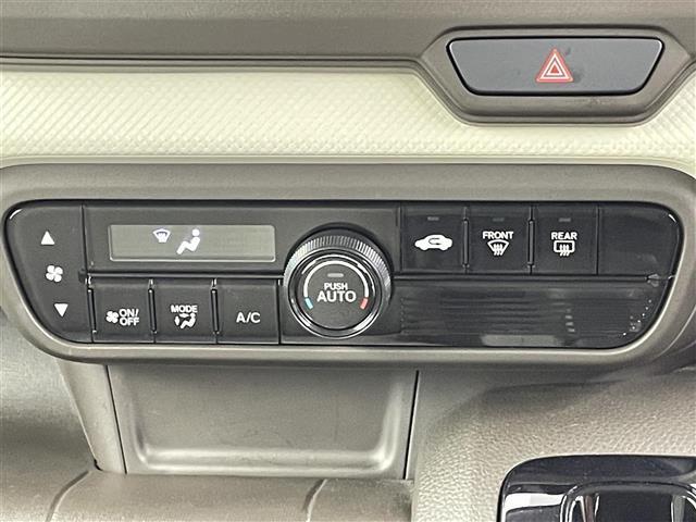 Ｎ－ＷＧＮ Ｇホンダセンシング　禁煙車　純正カーオーディオ　ＣＤ　ＵＳＢ　ホンダセンシング　衝突軽減ブレーキ　コーナーセンサー　レーンキープアシスト　電子パーキング　ブレーキホールド　純正フロアマット　純正ホイールキャップ（4枚目）