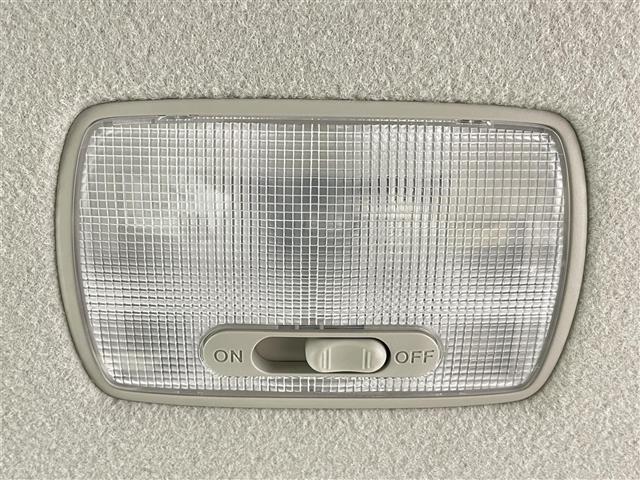 Ｎ－ＷＧＮ Ｇホンダセンシング　禁煙車　純正カーオーディオ　ＣＤ　ＵＳＢ　ホンダセンシング　衝突軽減ブレーキ　コーナーセンサー　レーンキープアシスト　電子パーキング　ブレーキホールド　純正フロアマット　純正ホイールキャップ（10枚目）