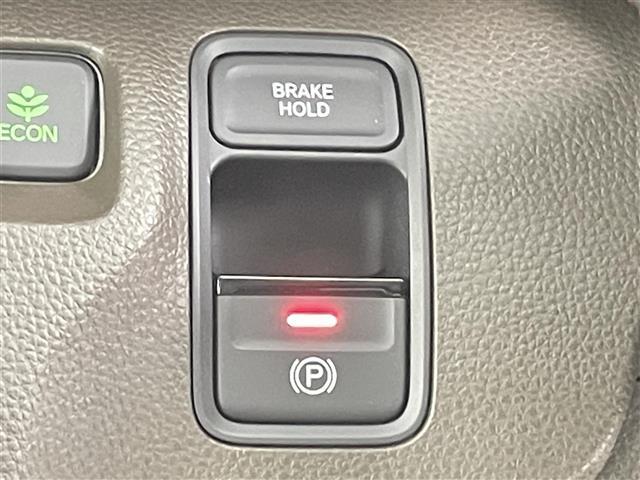 Ｎ－ＷＧＮ Ｇホンダセンシング　禁煙車　純正カーオーディオ　ＣＤ　ＵＳＢ　ホンダセンシング　衝突軽減ブレーキ　コーナーセンサー　レーンキープアシスト　電子パーキング　ブレーキホールド　純正フロアマット　純正ホイールキャップ（16枚目）