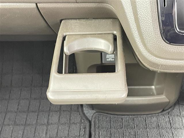 Ｎ－ＷＧＮ Ｇホンダセンシング　禁煙車　純正カーオーディオ　ＣＤ　ＵＳＢ　ホンダセンシング　衝突軽減ブレーキ　コーナーセンサー　レーンキープアシスト　電子パーキング　ブレーキホールド　純正フロアマット　純正ホイールキャップ（27枚目）