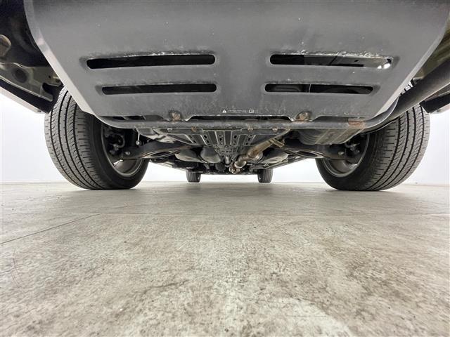 デリカD:5 P 禁煙 純正10型ナビ 全方位カメラ フルセグTV ETC オートステップ 両側電動スライドドア 電動トランク 純正18インチホイール 純正フロアマット ブラインドスポットモニター パドルシフト(43枚目)