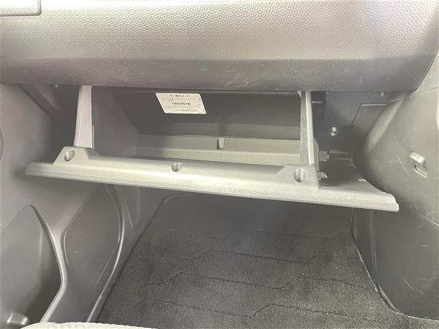 ルーミー カスタムＧ－Ｔ　禁煙　純正９型ナビ　追従クルコン　ＥＴＣ２．０　両側電動スライドドア　電動パーキングブレーキ　プリクラッシュセーフティ　前席シートヒーター　ＨＤＭＩ　ＵＳＢポート　アラウンドビューモニター（27枚目）