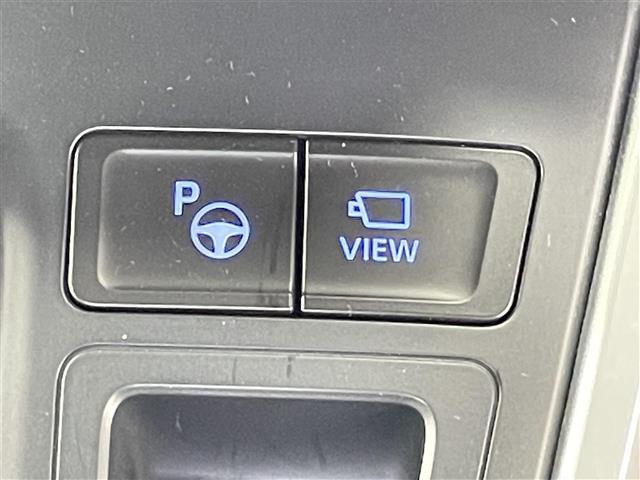 ヴォクシー Ｓ－Ｚ　禁煙　快適利便パッケージ　１０型ナビ　後席モニター　パワーバックドア　ＥＴＣ　両側パワースライドドア　バックカメラ　レーダークルーズコントロール　純正アルミホイール　ハーフレザー　シートヒーター（12枚目）