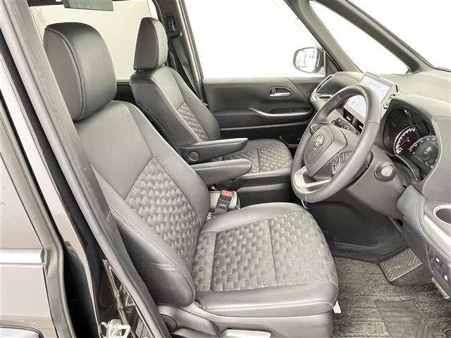 ヴォクシー Ｓ－Ｚ　禁煙　快適利便パッケージ　１０型ナビ　後席モニター　パワーバックドア　ＥＴＣ　両側パワースライドドア　バックカメラ　レーダークルーズコントロール　純正アルミホイール　ハーフレザー　シートヒーター（28枚目）