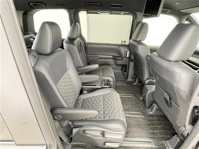 ヴォクシー Ｓ－Ｚ　禁煙　快適利便パッケージ　１０型ナビ　後席モニター　パワーバックドア　ＥＴＣ　両側パワースライドドア　バックカメラ　レーダークルーズコントロール　純正アルミホイール　ハーフレザー　シートヒーター（29枚目）