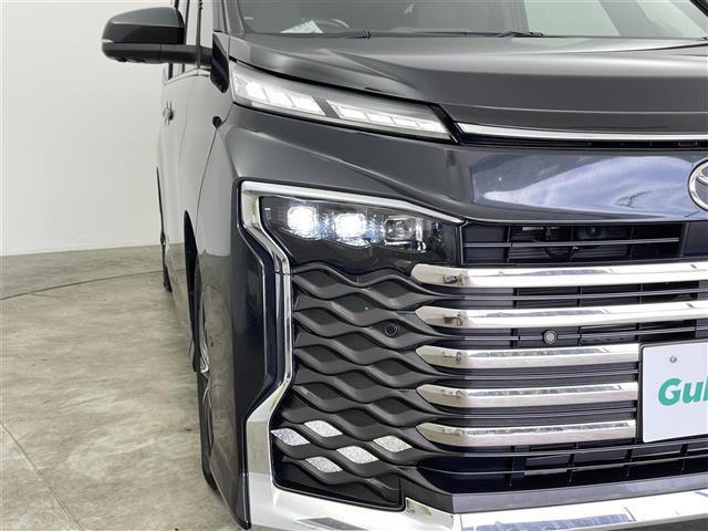 ヴォクシー Ｓ－Ｚ　禁煙　快適利便パッケージ　１０型ナビ　後席モニター　パワーバックドア　ＥＴＣ　両側パワースライドドア　バックカメラ　レーダークルーズコントロール　純正アルミホイール　ハーフレザー　シートヒーター（40枚目）