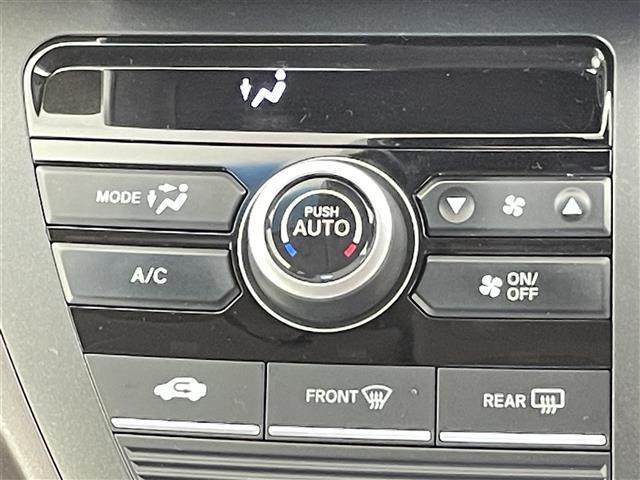 フリード Ｇ・ホンダセンシング　禁煙　社外７型ナビ　レーダークルーズコントロール　ＥＴＣ　レーンキープアシスト　両側電動スライドドア　ＬＥＤヘッドライト　オートライト　フルセグＴＶ　ドアバイザー　衝突軽減ブレーキ　ＩＳＯＦＩＸ（7枚目）