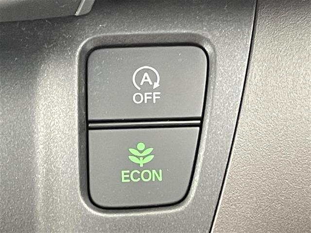 フリード Ｇ・ホンダセンシング　禁煙　社外７型ナビ　レーダークルーズコントロール　ＥＴＣ　レーンキープアシスト　両側電動スライドドア　ＬＥＤヘッドライト　オートライト　フルセグＴＶ　ドアバイザー　衝突軽減ブレーキ　ＩＳＯＦＩＸ（9枚目）