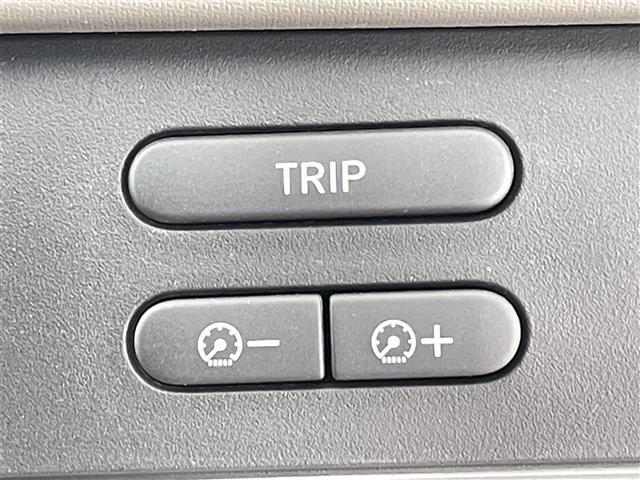 フリード Ｇ・ホンダセンシング　禁煙　社外７型ナビ　レーダークルーズコントロール　ＥＴＣ　レーンキープアシスト　両側電動スライドドア　ＬＥＤヘッドライト　オートライト　フルセグＴＶ　ドアバイザー　衝突軽減ブレーキ　ＩＳＯＦＩＸ（13枚目）