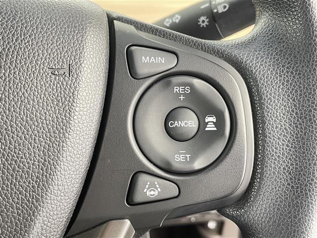 フリード Ｇ・ホンダセンシング　禁煙　社外７型ナビ　レーダークルーズコントロール　ＥＴＣ　レーンキープアシスト　両側電動スライドドア　ＬＥＤヘッドライト　オートライト　フルセグＴＶ　ドアバイザー　衝突軽減ブレーキ　ＩＳＯＦＩＸ（17枚目）