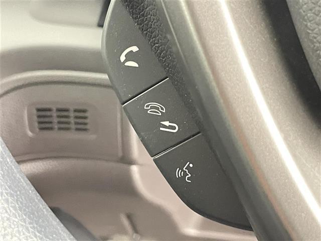 フリード Ｇ・ホンダセンシング　禁煙　社外７型ナビ　レーダークルーズコントロール　ＥＴＣ　レーンキープアシスト　両側電動スライドドア　ＬＥＤヘッドライト　オートライト　フルセグＴＶ　ドアバイザー　衝突軽減ブレーキ　ＩＳＯＦＩＸ（18枚目）