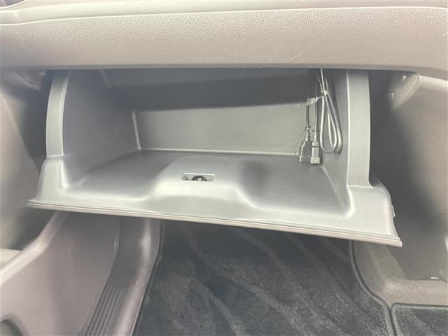 フリード Ｇ・ホンダセンシング　禁煙　社外７型ナビ　レーダークルーズコントロール　ＥＴＣ　レーンキープアシスト　両側電動スライドドア　ＬＥＤヘッドライト　オートライト　フルセグＴＶ　ドアバイザー　衝突軽減ブレーキ　ＩＳＯＦＩＸ（28枚目）