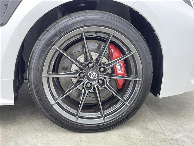 ＧＲカローラ ＲＺ　ＴＳＳ／ＢＳＭ／ＨＵＤ／純正１０．５型ＤＡプラス／フルセグ／Ｂｌｕｅｔｏｏｔｈ／ＵＳＢ／Ｍｉｒａｃａｓｔ／Ｂカメラ／ＥＴＣ２．０／シートヒーター／ステアリングヒーター／スマートキー／スペアキー（33枚目）