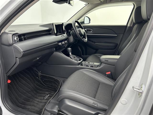 ヴェゼル e:HEV Z 禁煙車 ホンダセンシング ブラインドスポットモニター ETC 前席シートヒーター ステアリングヒーター パワーバックドア パドルシフト 電子パーキング オートホールド 純正18インチアルミホイール(25枚目)