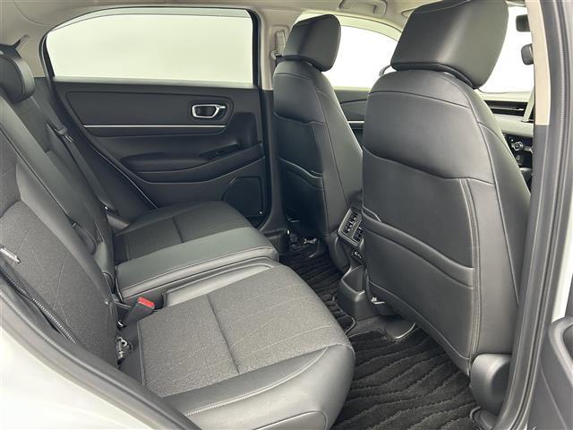 ヴェゼル e:HEV Z 禁煙車 ホンダセンシング ブラインドスポットモニター ETC 前席シートヒーター ステアリングヒーター パワーバックドア パドルシフト 電子パーキング オートホールド 純正18インチアルミホイール(27枚目)