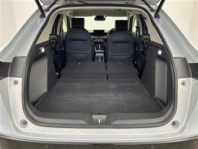 ヴェゼル e:HEV Z 禁煙車 ホンダセンシング ブラインドスポットモニター ETC 前席シートヒーター ステアリングヒーター パワーバックドア パドルシフト 電子パーキング オートホールド 純正18インチアルミホイール(32枚目)