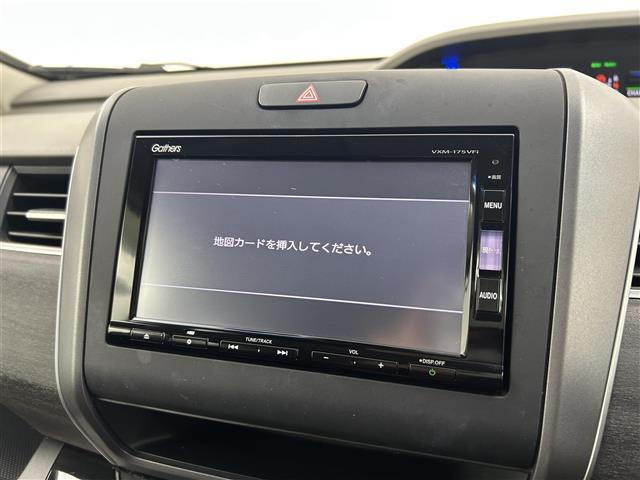 フリードハイブリッド ハイブリッド・Gホンダセンシング 禁煙 純正7型ナビ 両側電動スライドドア LEDヘッドライト レーダークルーズコントロール フルセグTV 電動格納サイドミラー ビルトインETC バックカメラ ハーフレザーシート 純正フロアマット(3枚目)