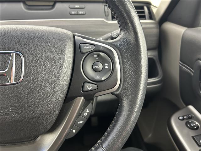 フリードハイブリッド ハイブリッド・Gホンダセンシング 禁煙 純正7型ナビ 両側電動スライドドア LEDヘッドライト レーダークルーズコントロール フルセグTV 電動格納サイドミラー ビルトインETC バックカメラ ハーフレザーシート 純正フロアマット(10枚目)