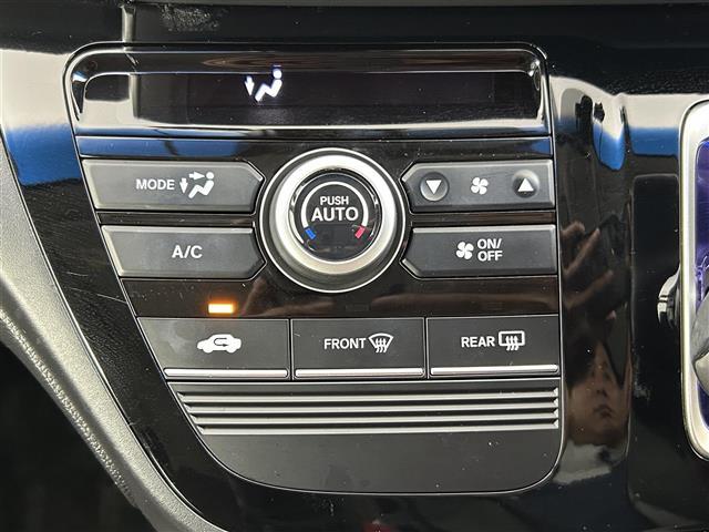 フリードハイブリッド ハイブリッド・Gホンダセンシング 禁煙 純正7型ナビ 両側電動スライドドア LEDヘッドライト レーダークルーズコントロール フルセグTV 電動格納サイドミラー ビルトインETC バックカメラ ハーフレザーシート 純正フロアマット(15枚目)