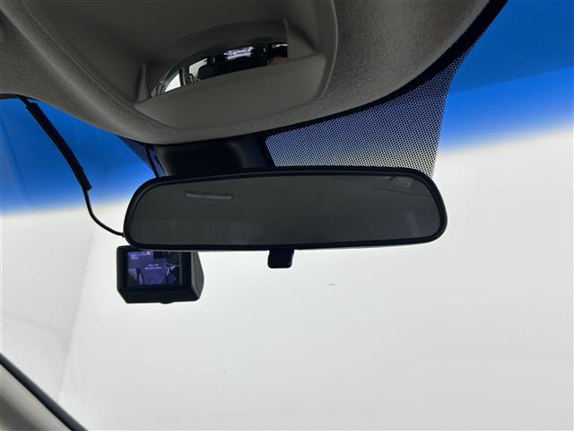 フリードハイブリッド ハイブリッド・Gホンダセンシング 禁煙 純正7型ナビ 両側電動スライドドア LEDヘッドライト レーダークルーズコントロール フルセグTV 電動格納サイドミラー ビルトインETC バックカメラ ハーフレザーシート 純正フロアマット(20枚目)